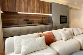 2-к. квартира, 68,7 м², 13/16 эт.