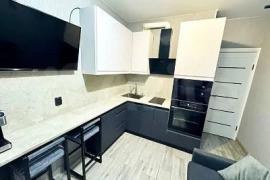 1-к. квартира, 33 м², 10/18 эт.