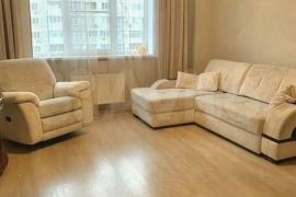 1-к. квартира, 50 м², 8/17 эт.