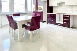 3-к. квартира, 81,5 м², 5/12 эт.