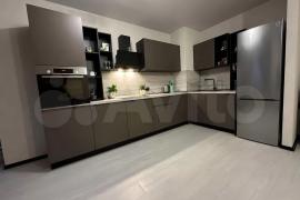 2-к. квартира, 58,2 м², 12/17 эт.