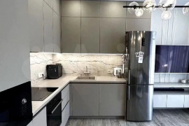 2-к. квартира, 58 м², 10/17 эт.